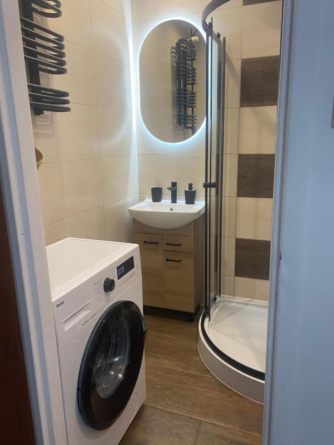 Wilcza Ostoja Bieszczady Apartment Ustrzyki Dolne Luaran gambar